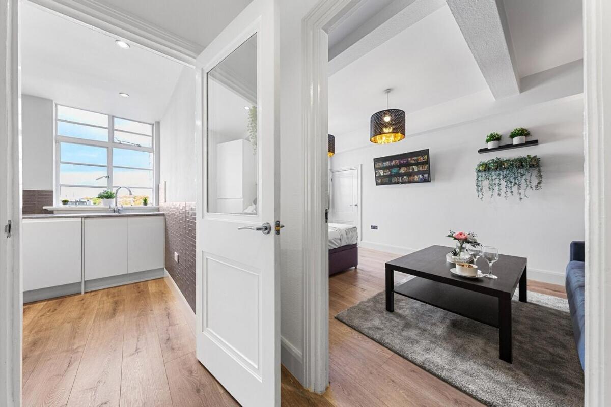 Central London Luxury, Relaxing Apartment! 2 Mins From Paddington Station! Kamer foto